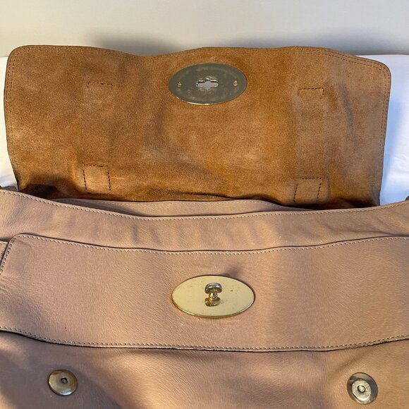 Mulberry Alexa 2-Way Satchel in Light Pink/Nude - Preowned - Picture 12 of 16